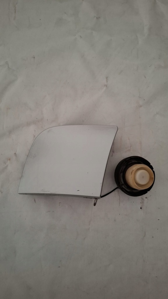 Купити Кришка заливної пального peugeot 107 citroen c1 05-14 рік !!!!