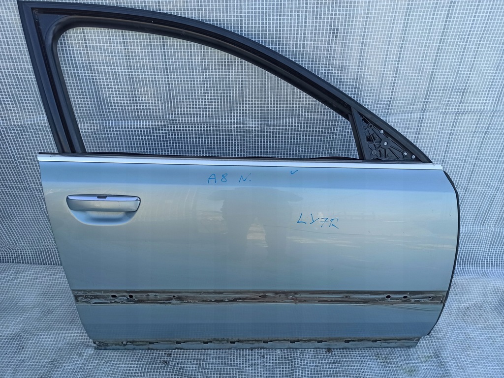 фото №1, Audi a8 d3 дверь передние правое перед ly7r