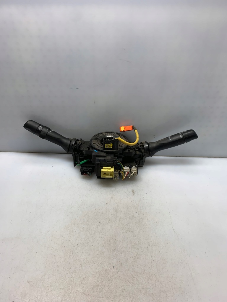 фото №1, Переключатель комбинированный 0h070-17j089 toyota