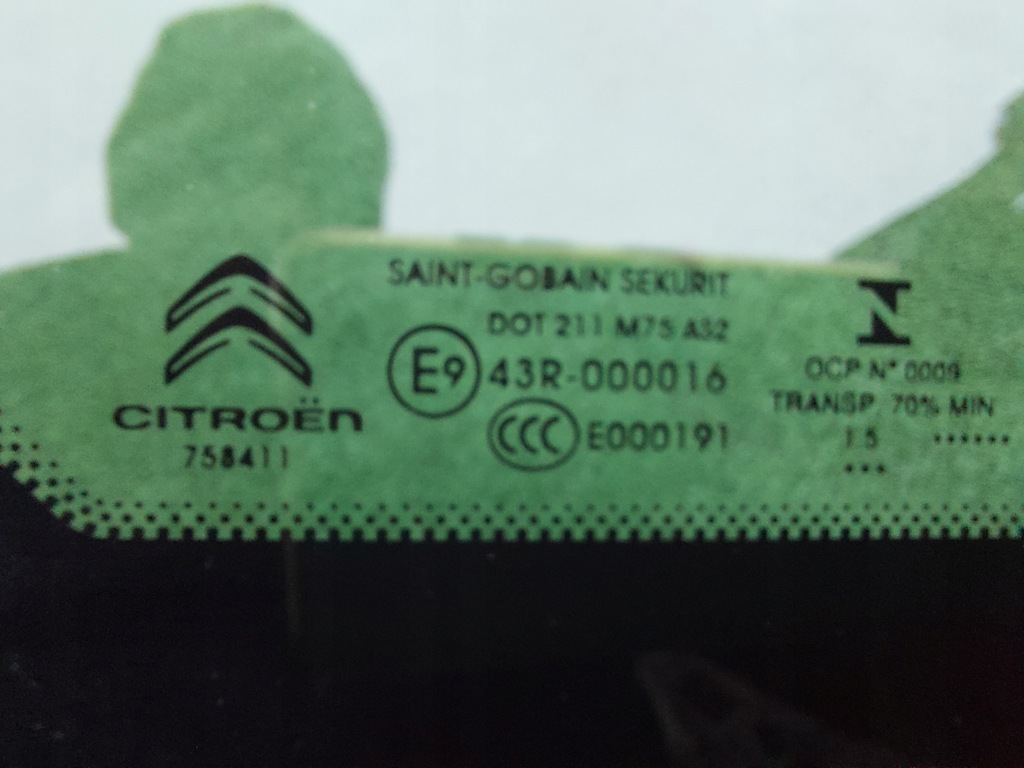 фото №4, Citroen c4 picasso ii стекло левая правая треугольник перед 15r
