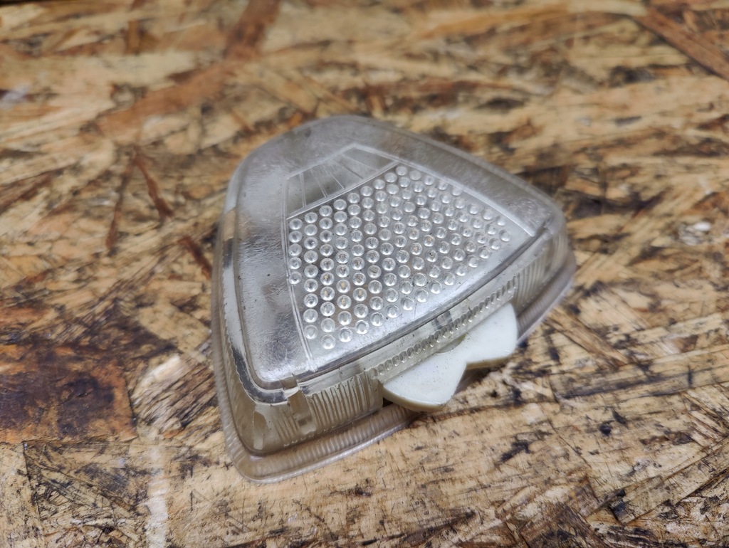 фото №1, Лампа салону dacia 1300