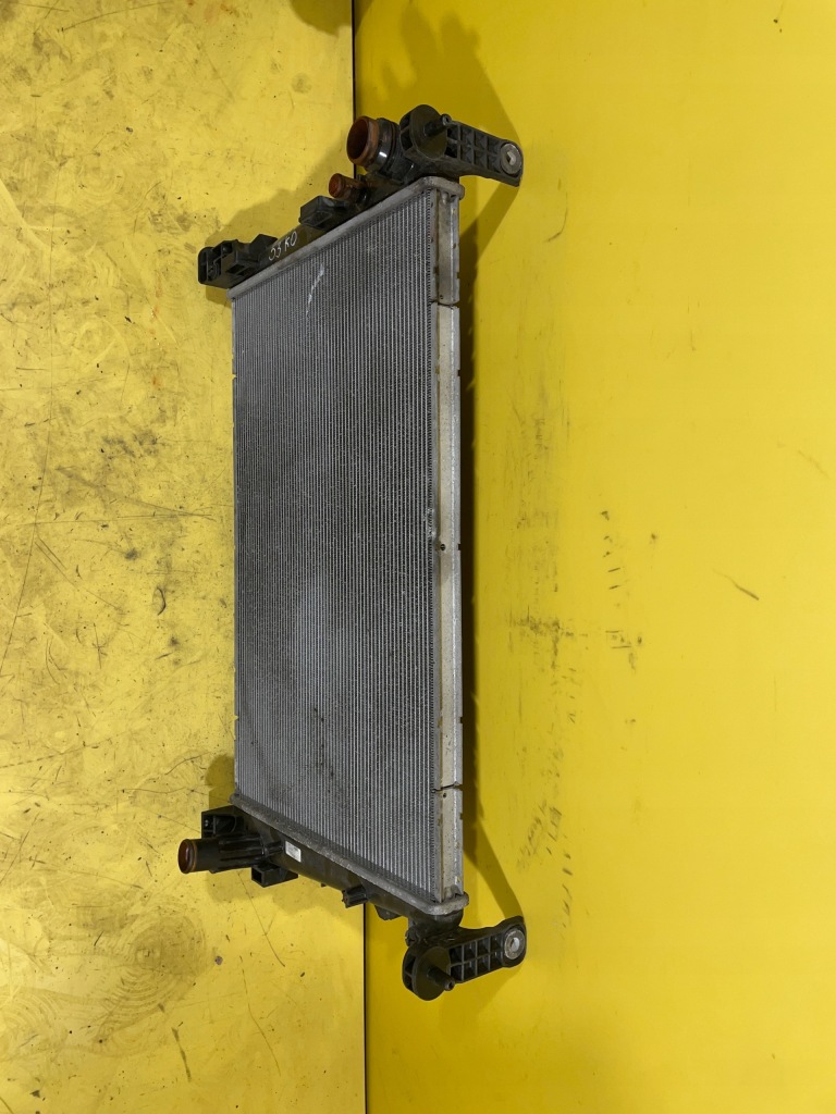 Alfa romeo giulietta - радиатор воды Доставка