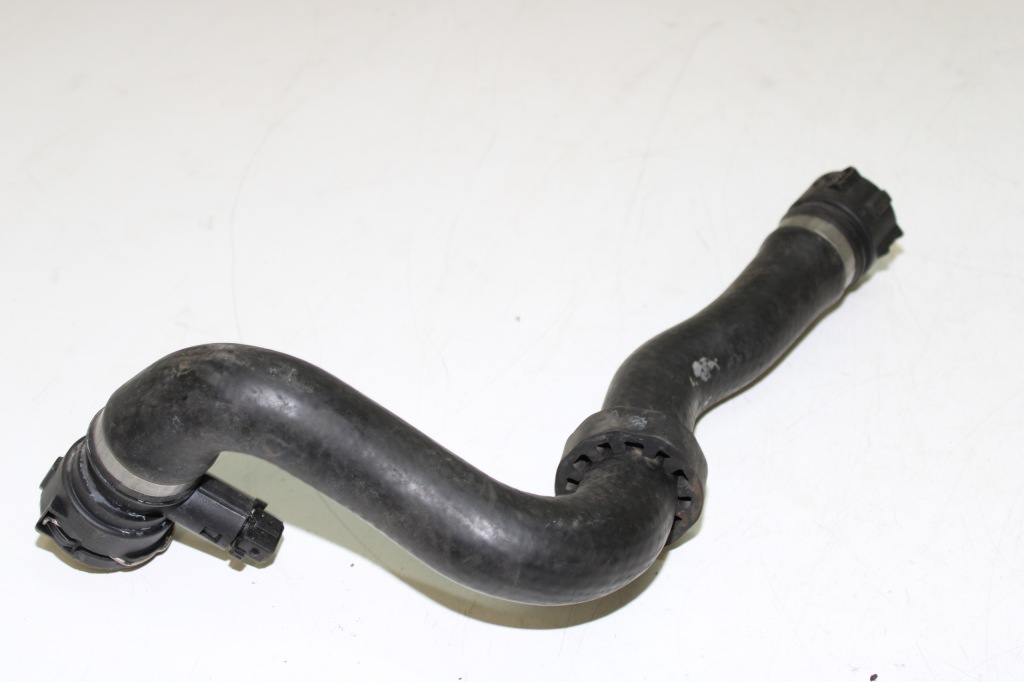 Bmw e38 lift 740i 735i m62tu v8 пабтрубок  воды радиатора нижний правый oryg в Украине