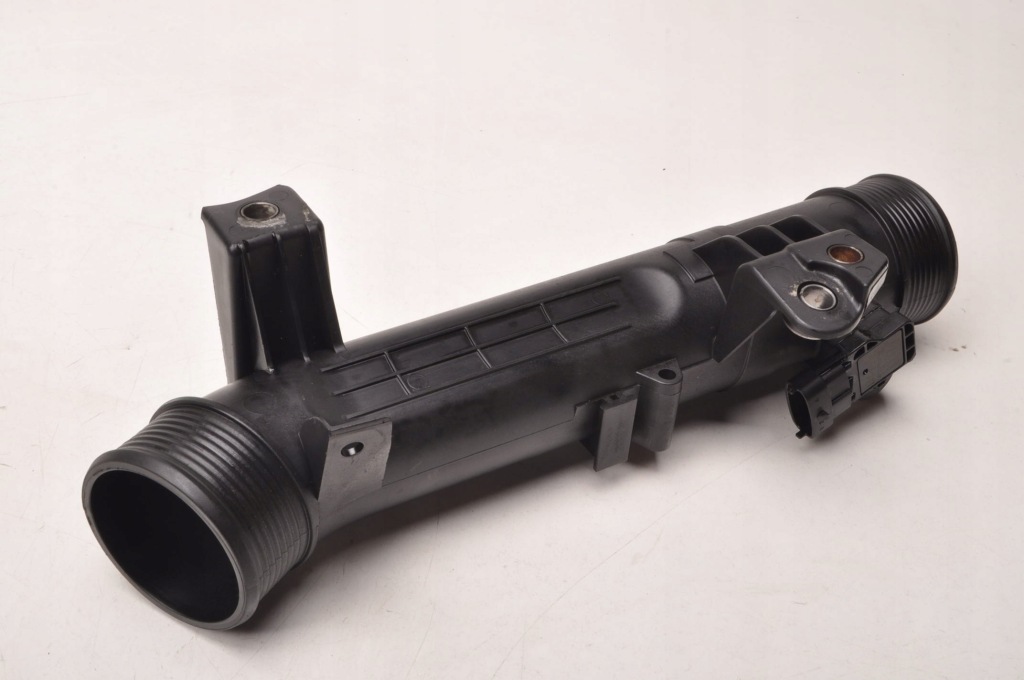 Volvo xc60 ii 2.0 d4 труба интеркулер 31686412 31405341 в Украине