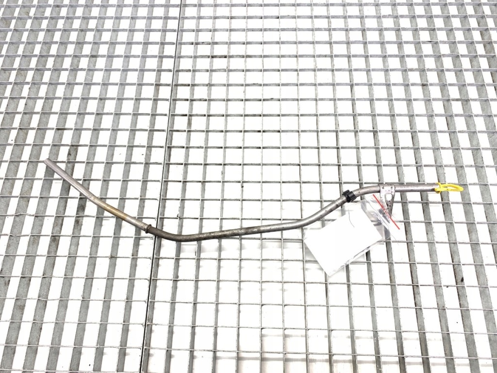 фото №1, Щуп mercedes cla coupe 2.0 211km 13-19 щуп масла