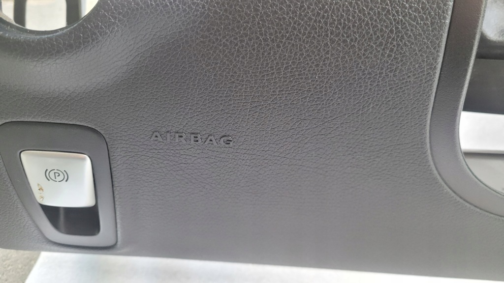 фото №8, Консоль mercedes w213 dbge030307 europa оригинал демонтаж