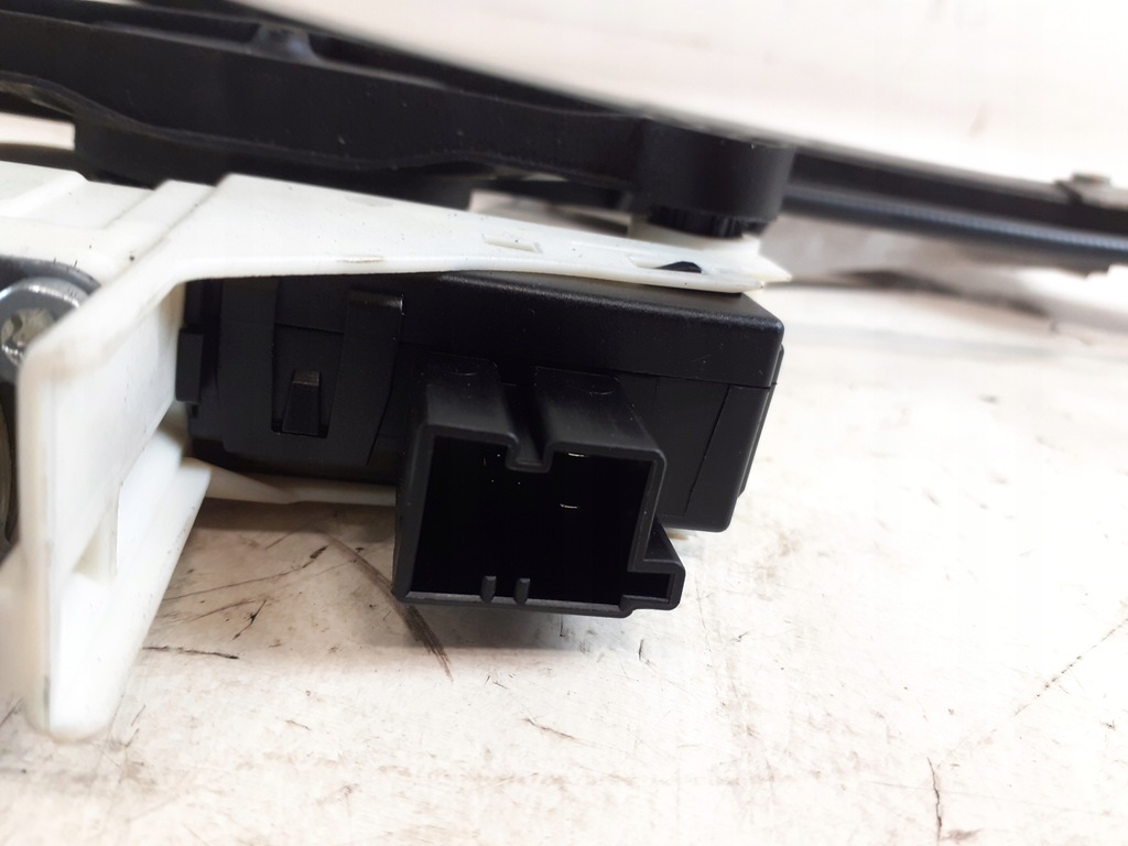 фото №6, Підйомник скло audi a4 b8 правий задня 8k0959812