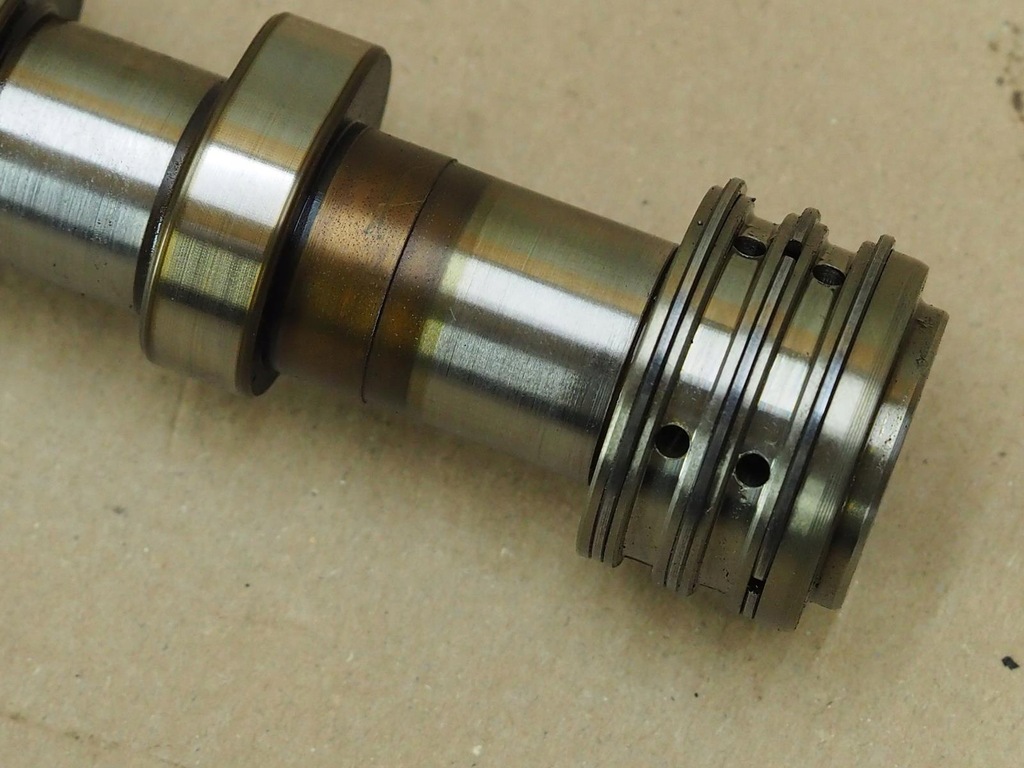 фото №12, Audi a8 d3 6.0 bht вал всмоктуючий правий 07c102l