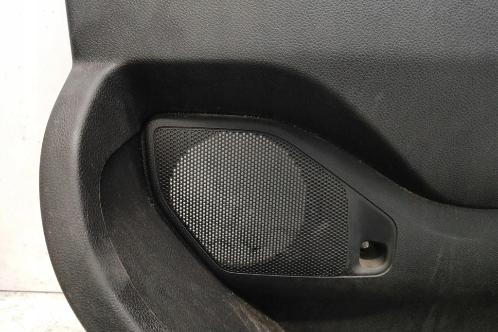 фото №8, Обшивка передних правых дверь peugeot traveller 98082243zm 2.0l дизель