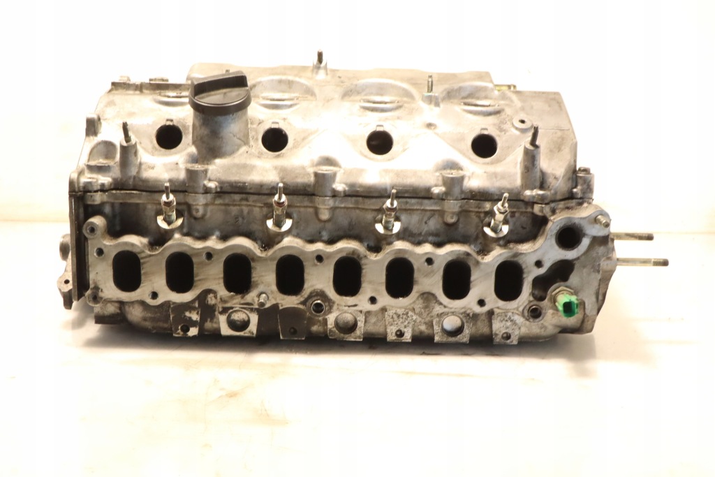 фото №1, Головка двигателя toyota corolla ix e12 2.0d4d