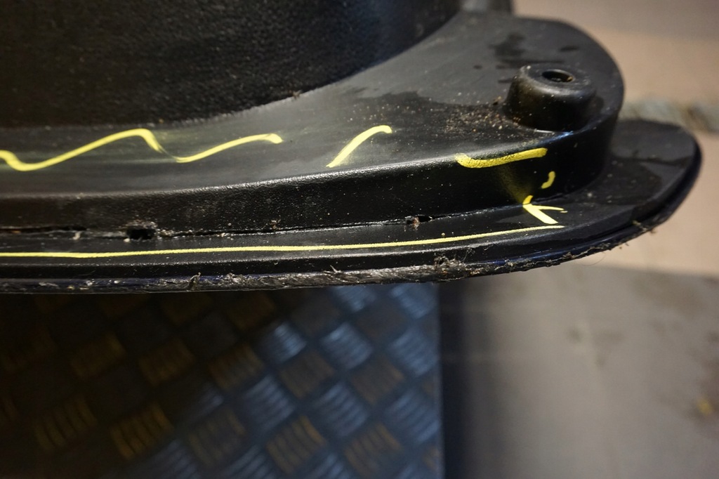 фото №13, Toyota highlander 2020 - 2023 кришка багажника задня багажника задня usa