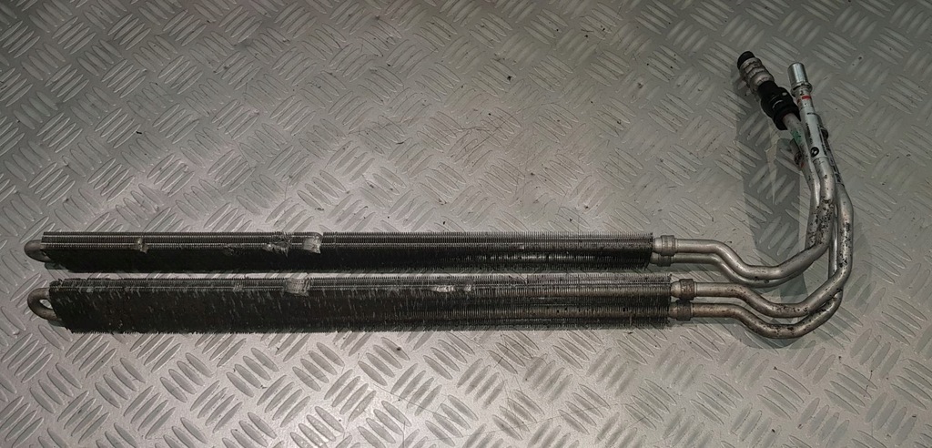 фото №13, Bmw 5 e60 e61 e63 e64 2.0 2.5 3.0 3.5 d радиатор масла усилителя 7800369