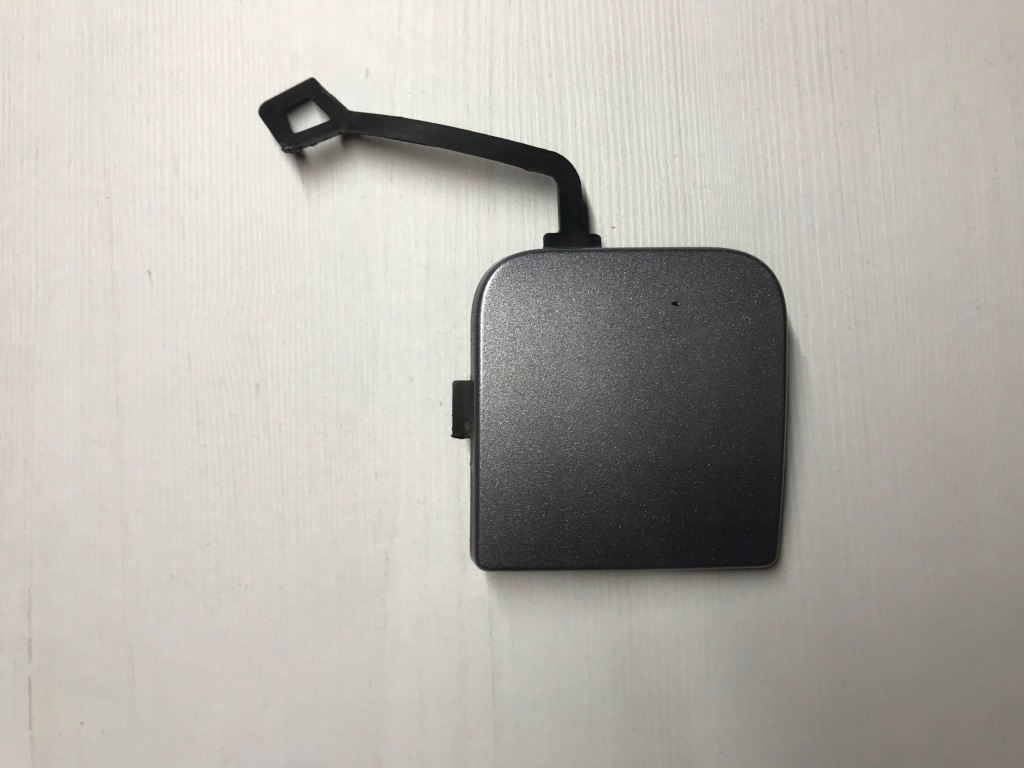 Купити Spacetourer traveller iii 16- заглушка фаркоп задній оригінальний номер