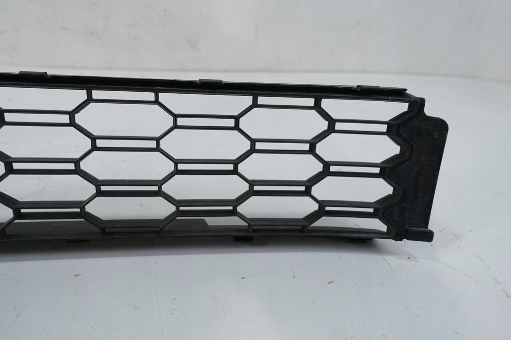 фото №9, Skoda scala 2018- решётка радиатора решётка средняя бампера перед 657853677