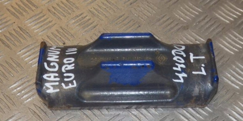 фото №1, Renault magnum e-tech подкладка стяжка рессора