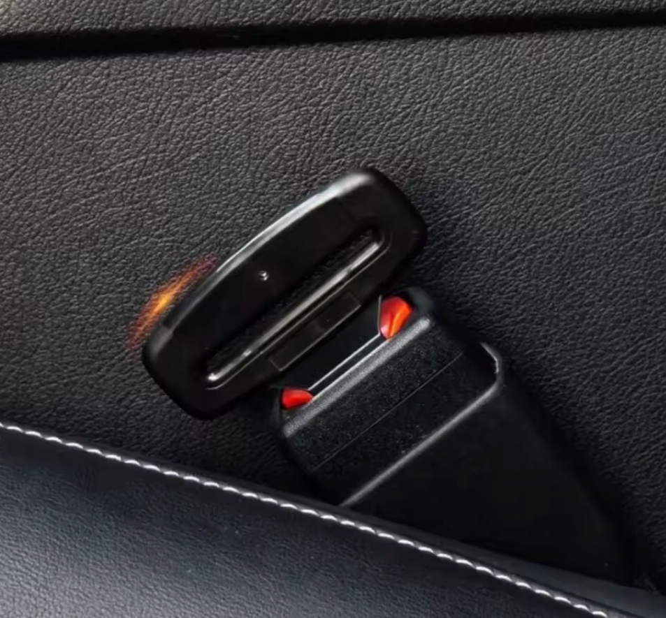 фото №4, Заглушка кронштейн штекер з'єднувач do поперечина ременів безпеки