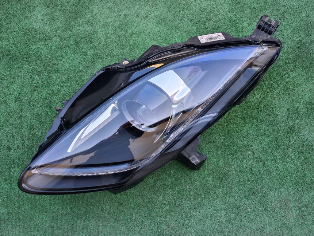 фото №1, Jaguar f-type bi-xenon лампа передняя kpl