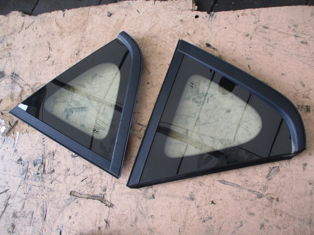 фото №1, Hyundai bayon стекло кузовная треугольник