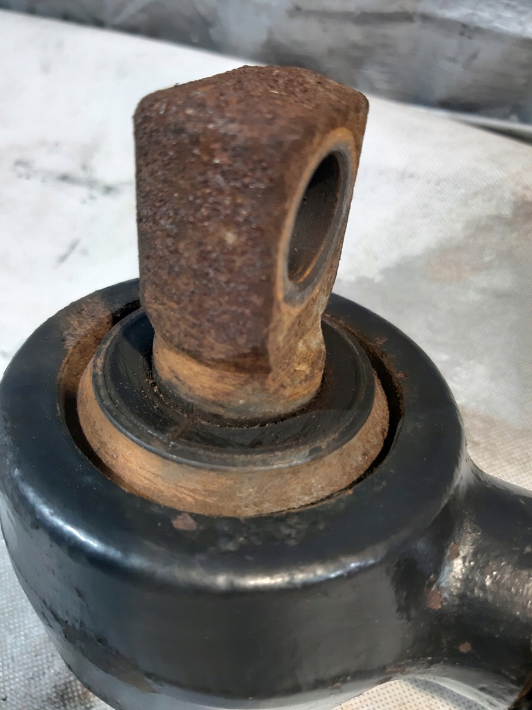 фото №7, Sierżant тяга reakcyjny iveco stralis 450 e5