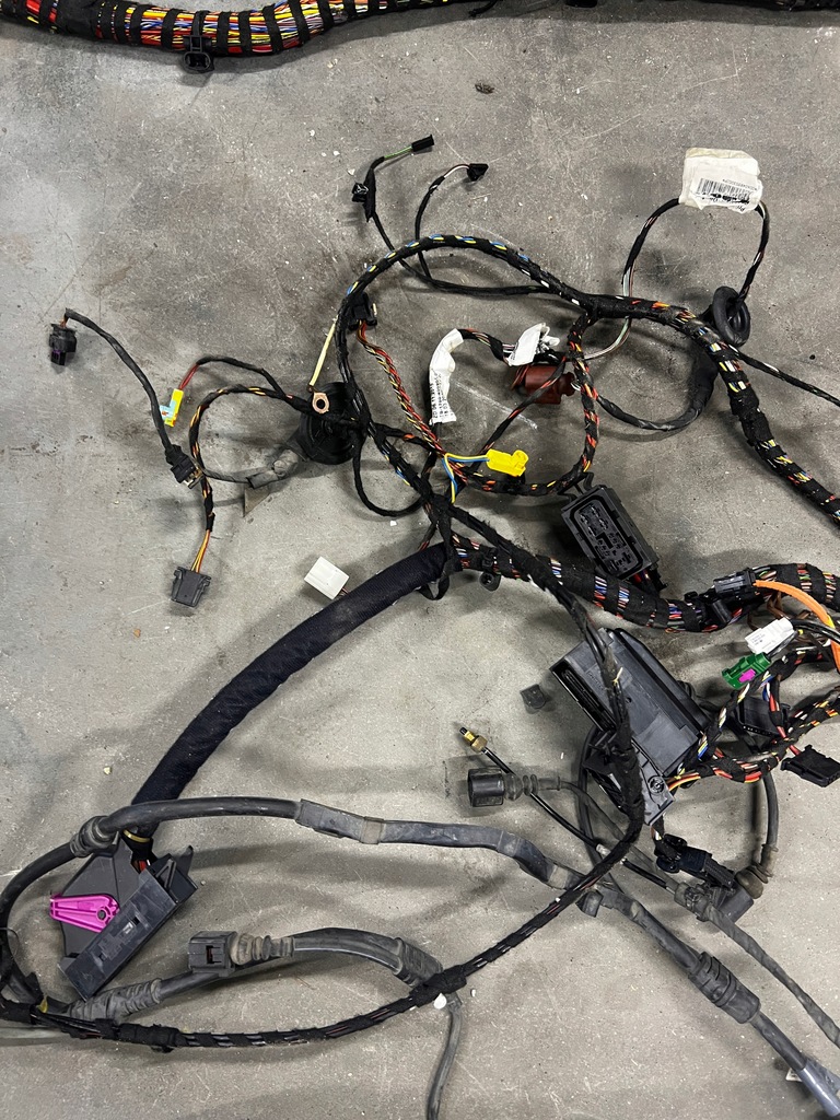 фото №14, Жгут трубопровод кабины audi a8 d4