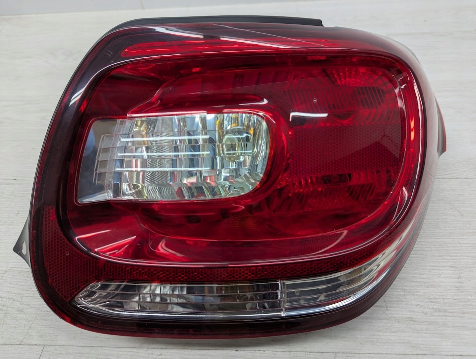 фото №1, Лампа правый задняя citroen ds3 9676973380 оригинальная