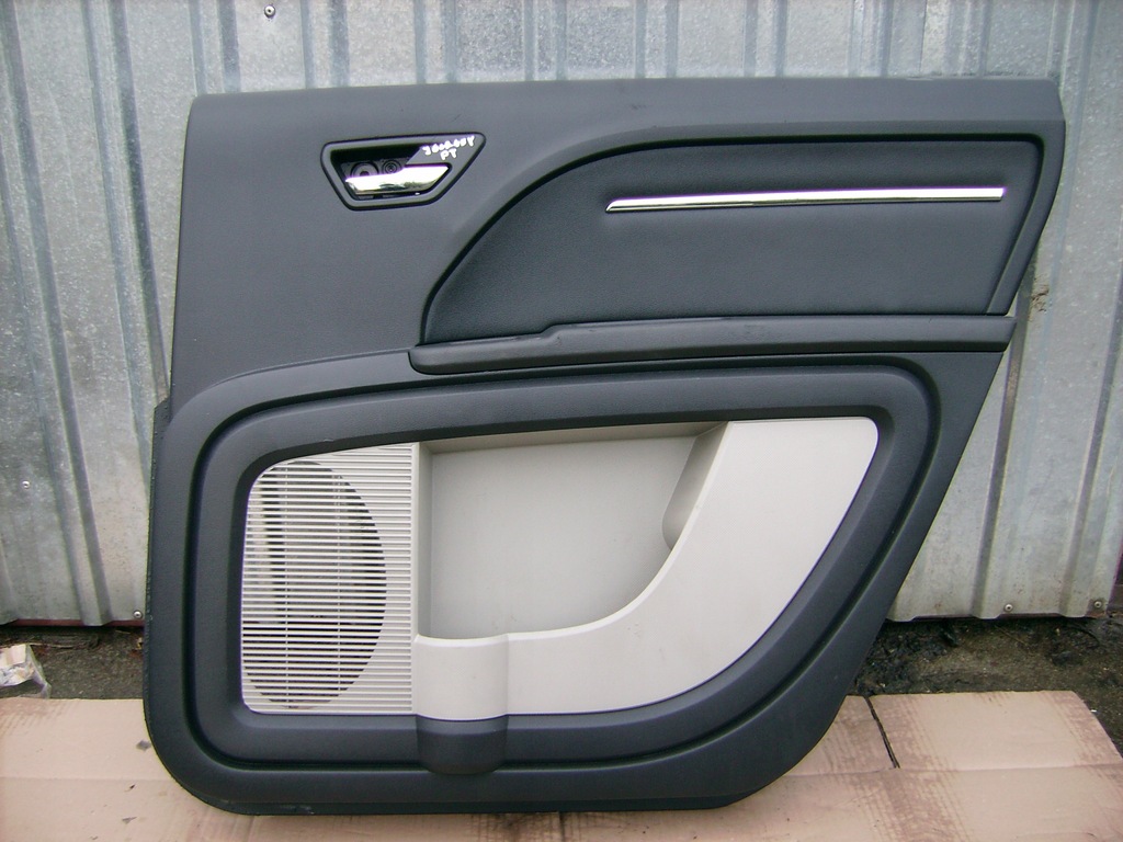 фото №1, Обшивка двері правий задня dodge journey 3.5b