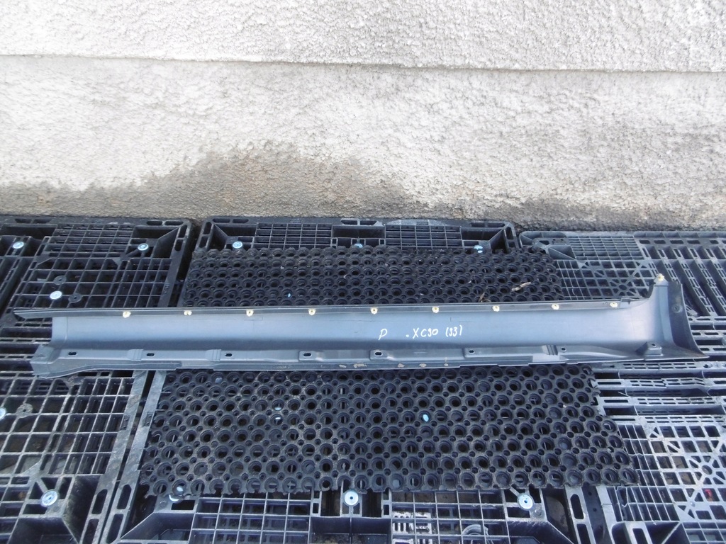 фото №9, Молдинг накладка поріг права volvo xc90