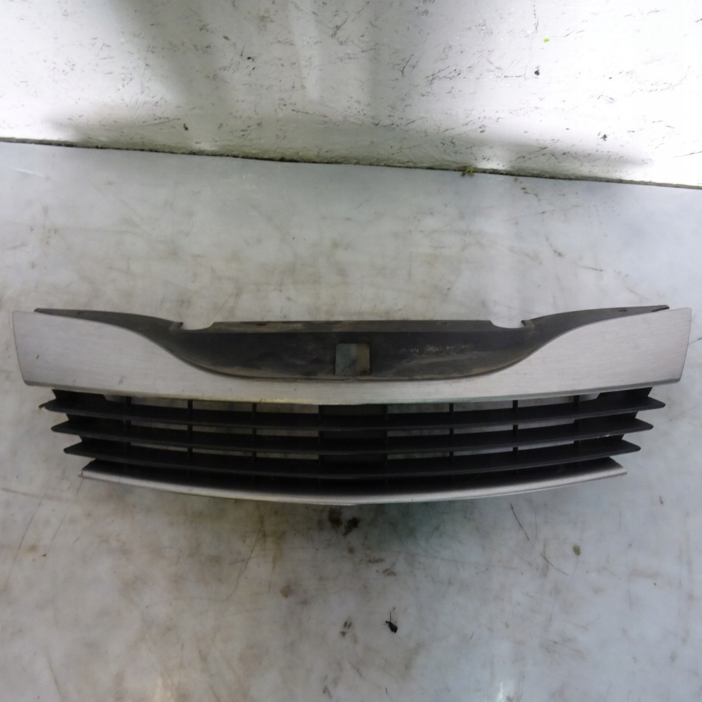 фото №1, Renault laguna ii решётка радиатора перед