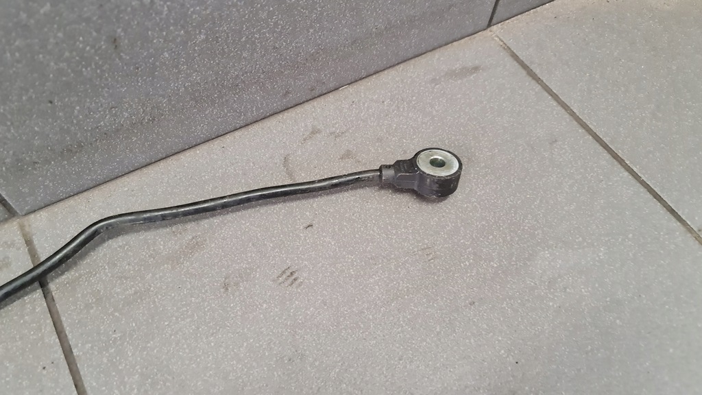 фото №6, Датчик детонаційний audi a6 c5 2.4 aga 054905377b