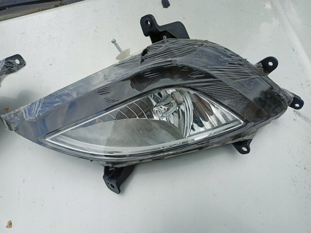 фото №1, Протитуманна фара правий hyundai i20 новий 082212042r