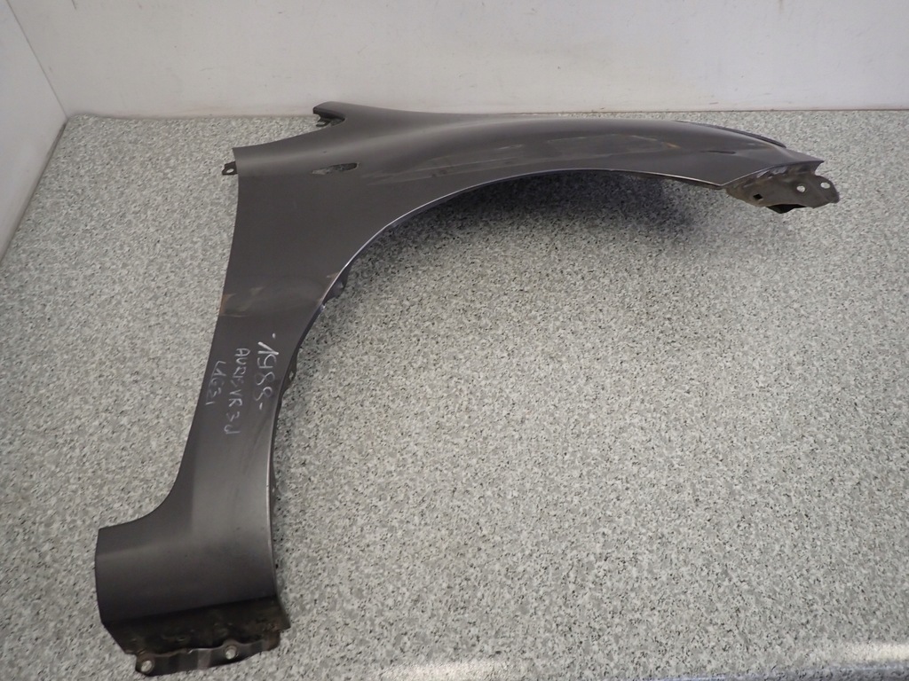 фото №6, Toyota auris 07- крыло передний правый