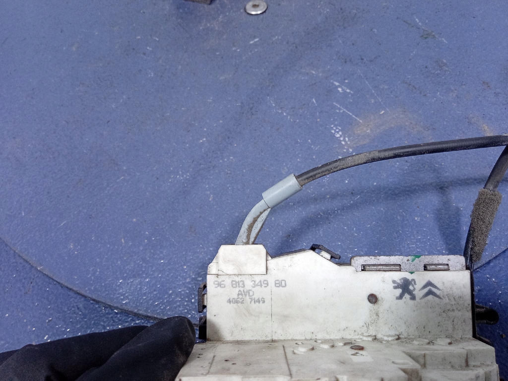 Citroen jumpy ii 07- замок двері перед правий 9681334980 Недорого