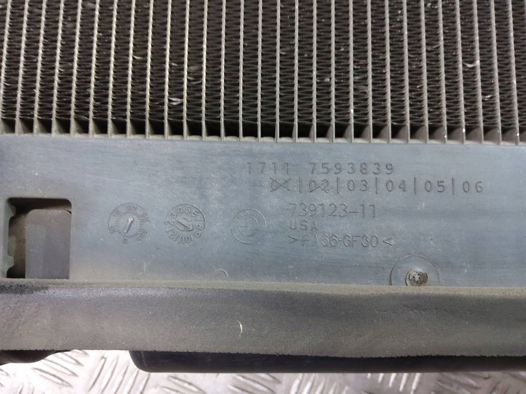 фото №14, Bmw x3 f25 2011 радіатор / комплект