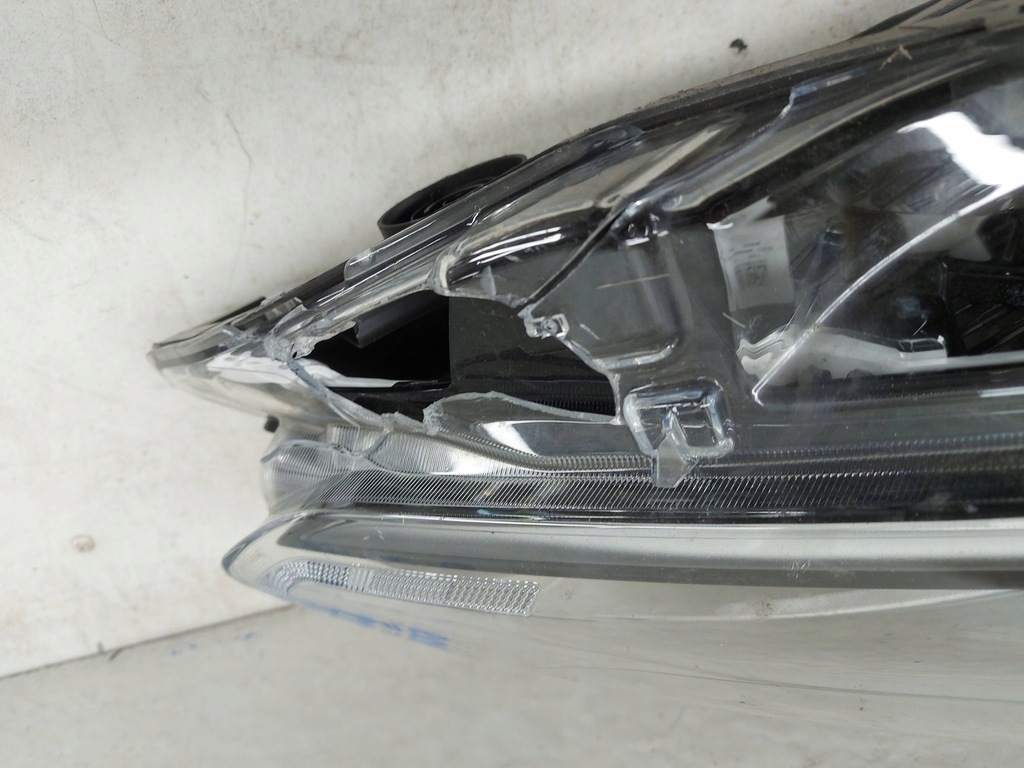 фото №7, Ford kuga mk3 iii 3 20- led правая лампа передняя перед фара