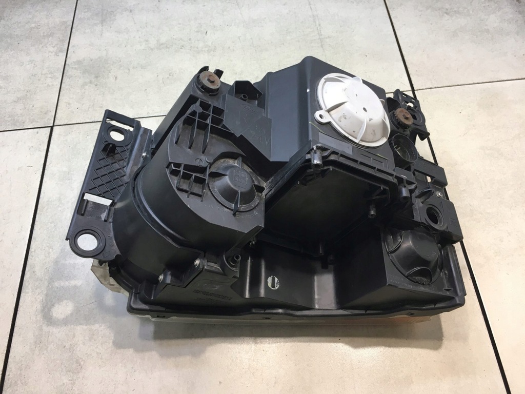 фото №7, Лампа правый перед discovery iii xbc001062