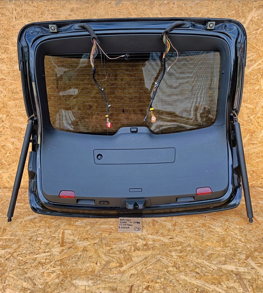 фото №5, Porsche macan turbo комплектная крышка багажника задняя чёрный металлик bardzo ładna