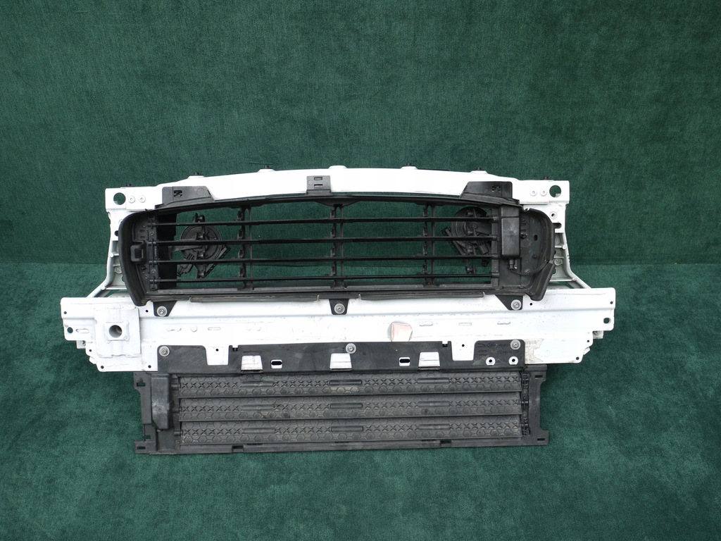 фото №1, Балка верхний бампера болты jaguar xe xe-r x760 19-