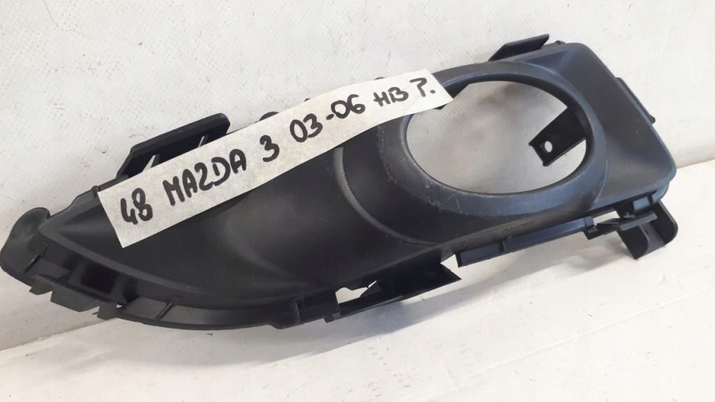 фото №4, Mazda 3 hb решітка бампера права перед