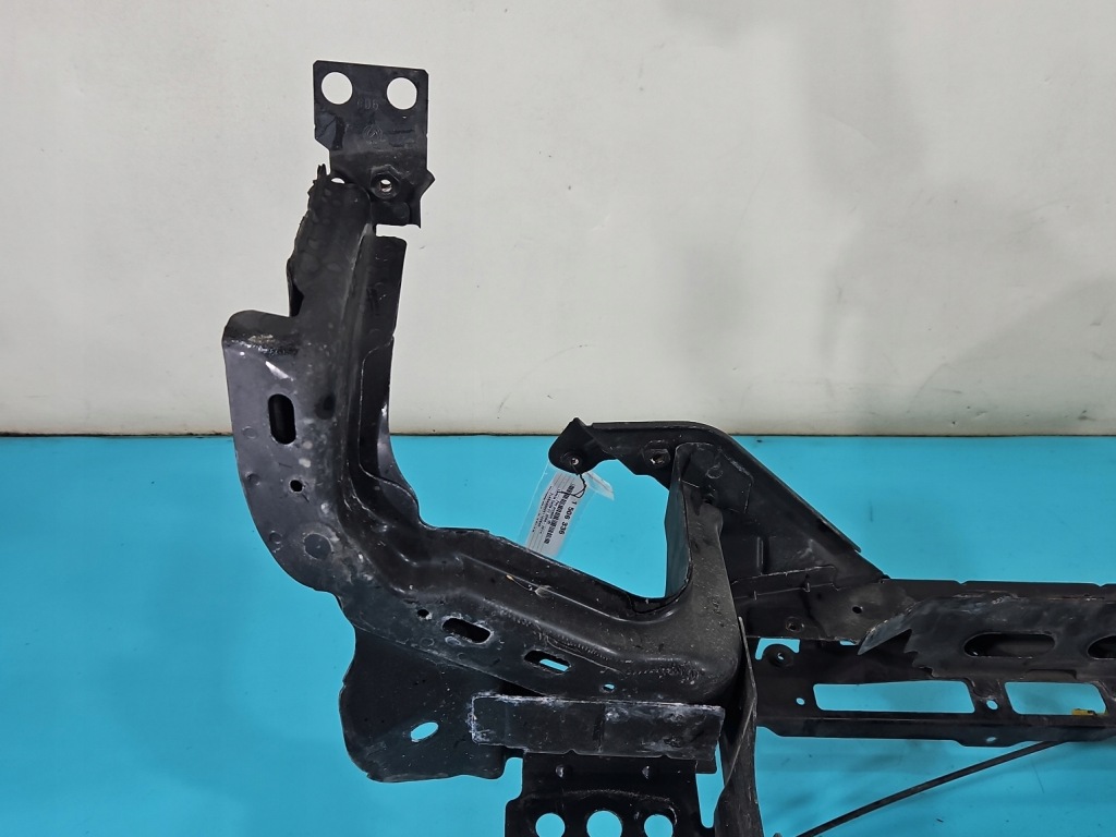 Усилитель передний pas передний lancia delta iii 12r Недорого