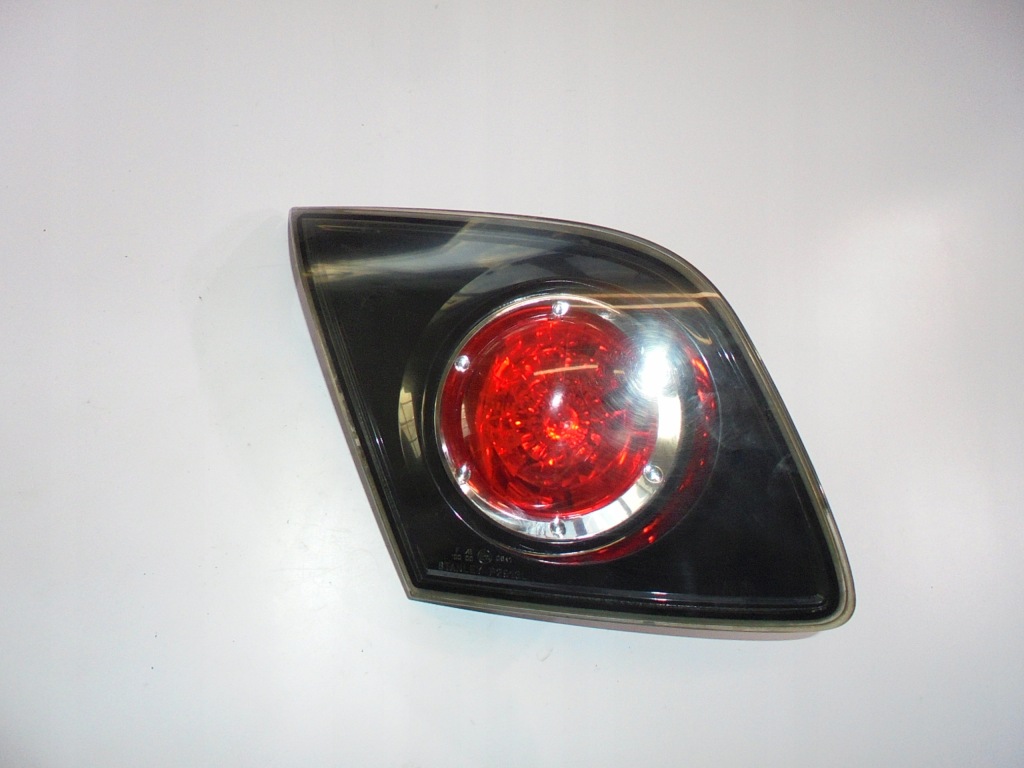 фото №1, Лампа задняя крышки левая stanley mazda 3 i bk hb