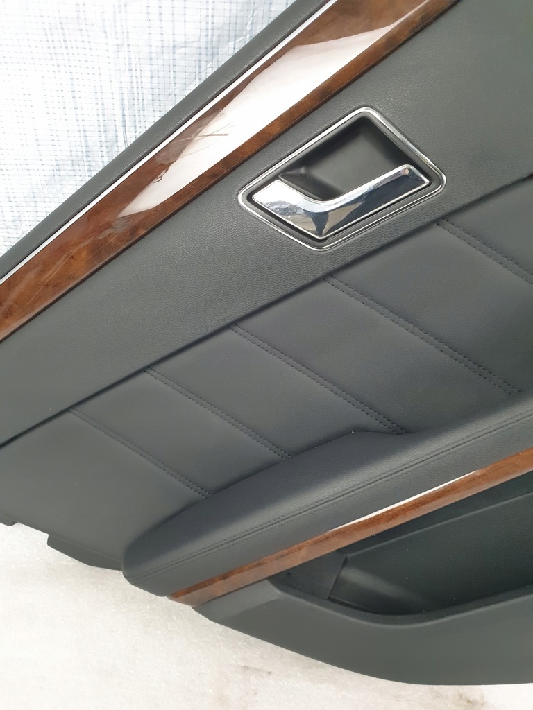 фото №5, Обшивка оббивка двері лівий задня mercedes w212