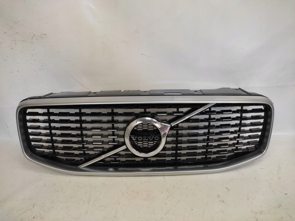 фото №2, Volvo xc60 ii r-design решітка радіатора решітка радіатора радіатора перед 2017-