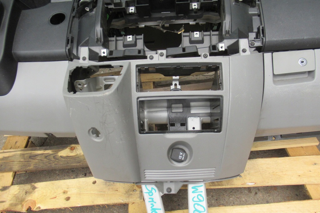 фото №7, Sprinter 906 приборная панель приборная приборная панель консоль