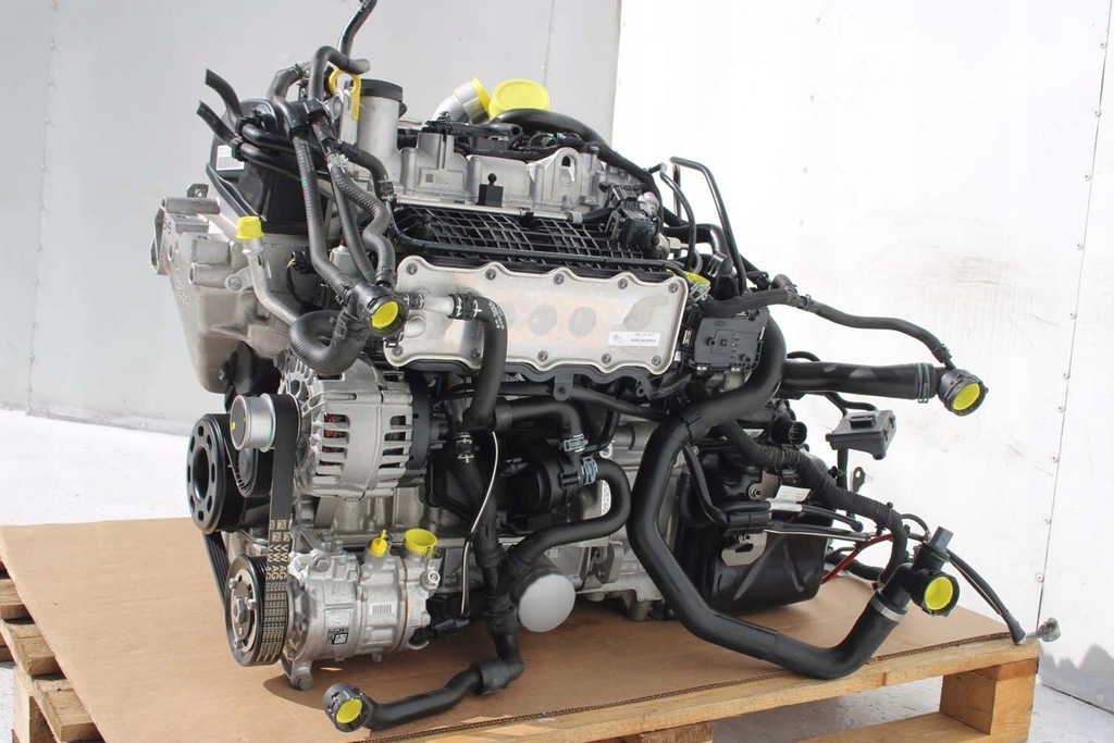 фото №11, Vw golf 7 vii sportsvan двигатель 1.4 tsi czd czda бензин 110 kw 150 km przeb