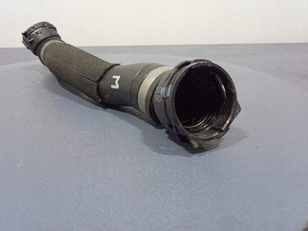 Bmw x3 g01 g02 3.0d b57 патрубок шланг води 8596053 в Україні