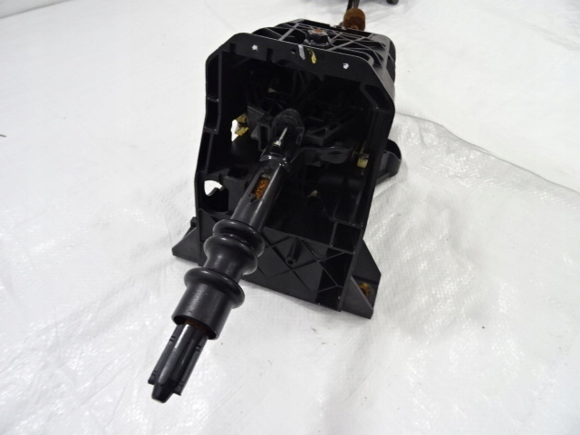 фото №11, Citroen jumpy iii 2.0 blue hdi троси домкрат перемикання передач 1000470002