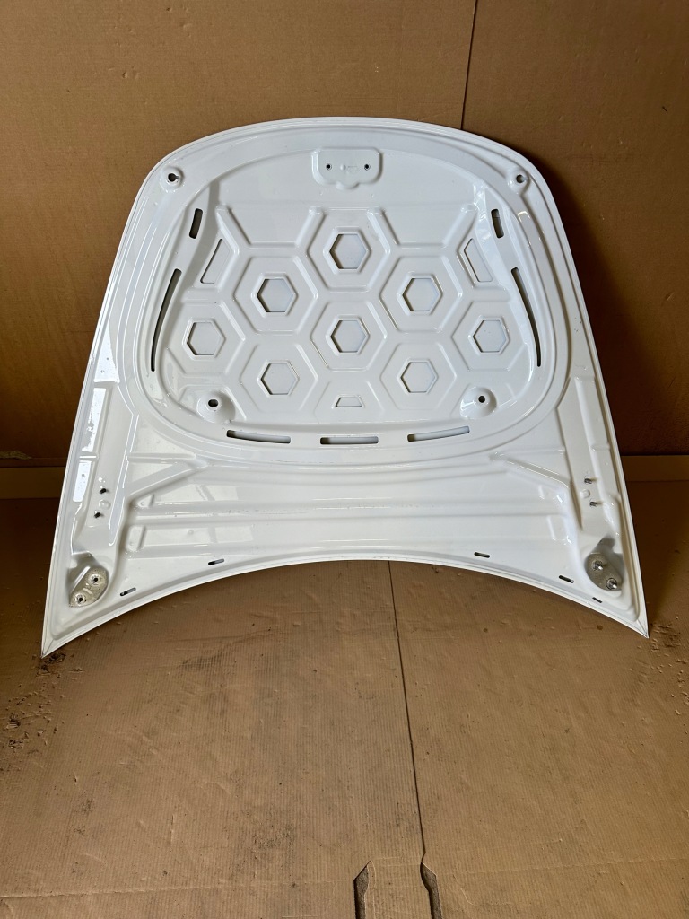 Tesla model 3 3 17r- капот крышка двигателя Киев