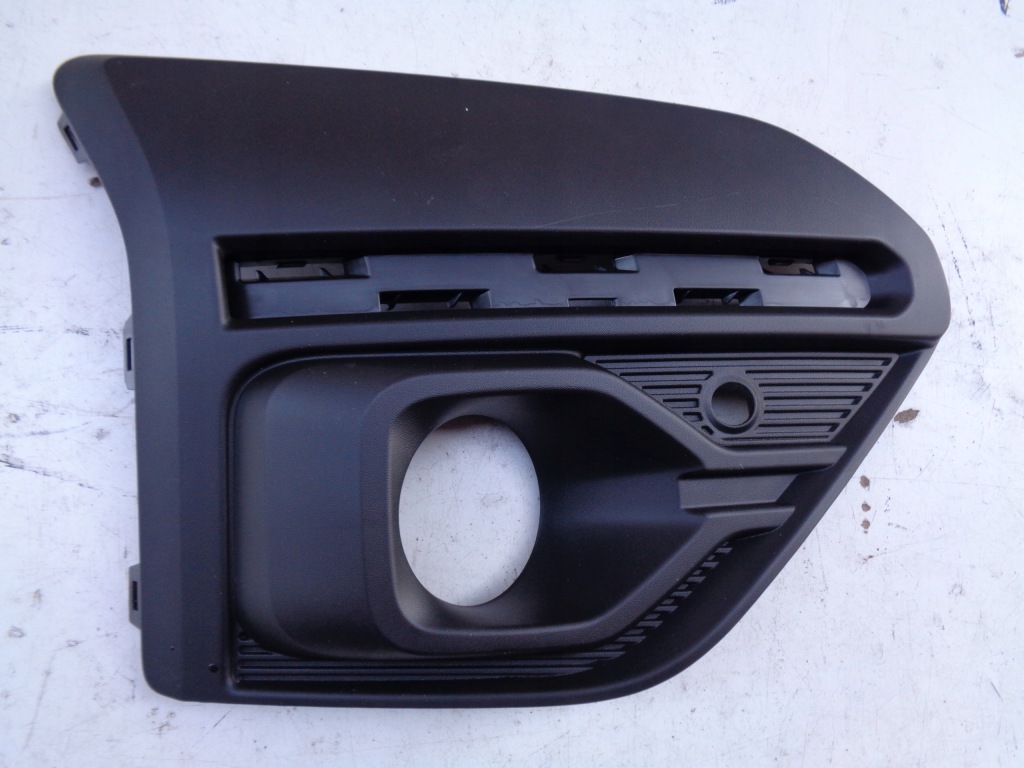 фото №1, Решётка бампера правая dacia sandero iii stepway 20-