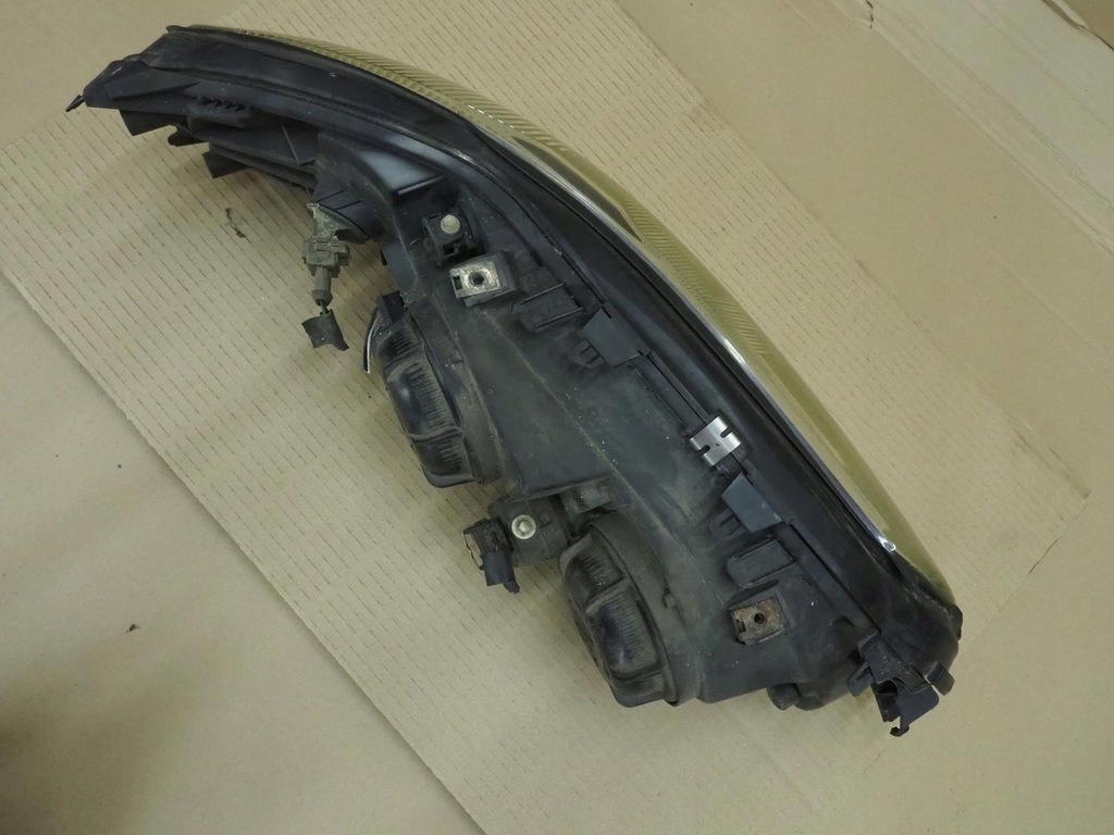 фото №10, Лампа левый перед europa v70 ii xc70 ii 8620686 europa