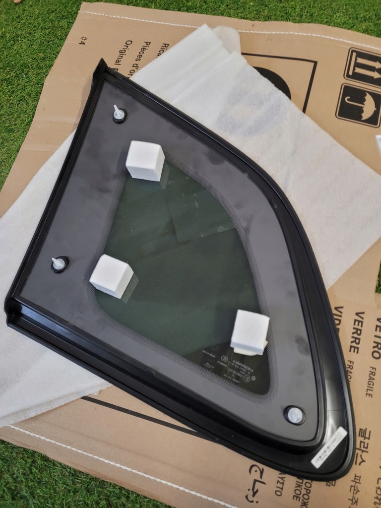 фото №5, Jeep cherokee kl стекло кузовная правая nowa оригинальный номер